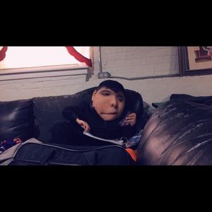 Meet your Posher, Miguel